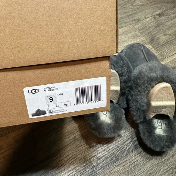 UGG Disquette Platform Slippers Gray Suede Women’s Size 9 w/ Box - Picture 4 of 6